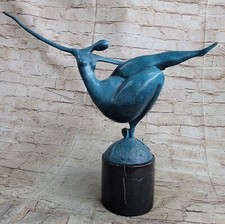 Sculpture En Bronze D'Une