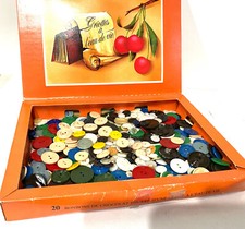 Gros lot de Boutons anciens Mercerie Vintage Costume d'époque