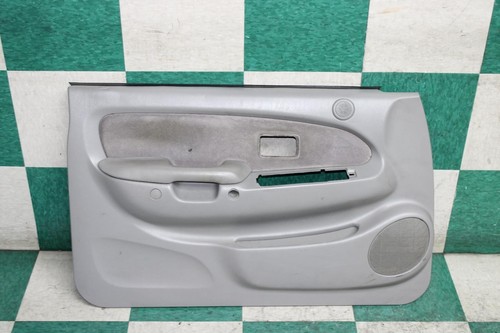 Tacoma grey front driver - 01-04,