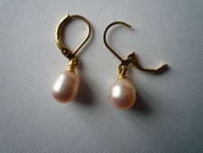 BELLES DORMEUSES PERLE EAU DOUCE ROSE FORME POIRE/TIGE FERMEE DOREE