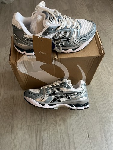 Asics gel kayano - 14, très
