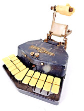 MACHINE A STENOTYPE GRANDJEAN