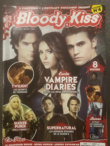 Magazine bloody kiss - magazine,