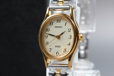 Montre femme vintage 2001