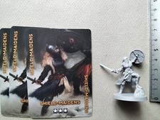 SHIELD-MAIDEN/SKJALDMOS