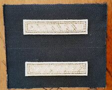 Attentes brodées argent