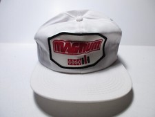 CASQUETTE TRACTEUR CASE IH ( MAGNUM )