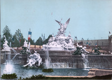 France, Paris. Expo. universelle de 1889 La fontaine lumineuse, vue de face. vin