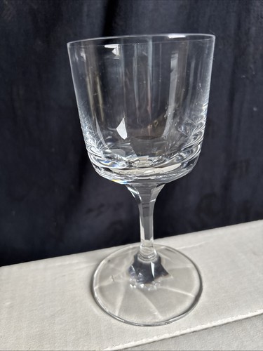Verres vin rouge ou blanc - rouge,