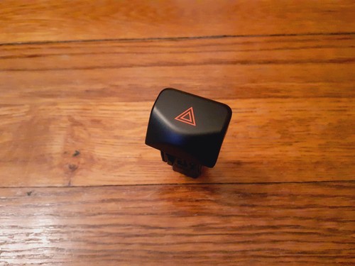 Interrupteur warning nissan - interrupteur,