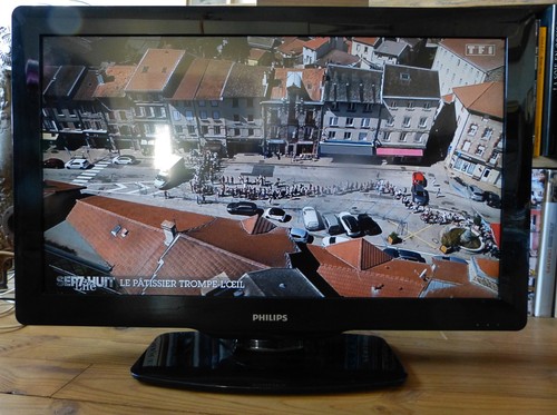 Téléviseur lcd 80cm philips - téléviseur,