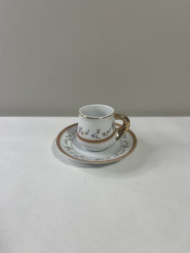 Tasse soucoupe miniature en - miniature,