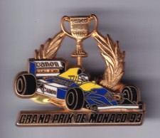 RARE BIG PINS PIN'S 3D .. F1