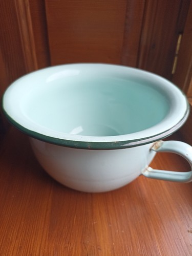 Ancien pot chambre - chambre, tôle