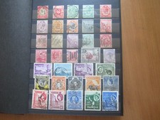 DESTOCKAGE : + 500 TIMBRES