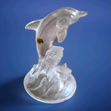 figurine dauphin en cristal