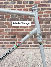 OLD BIKE COURSE PEUGEOT FRAME