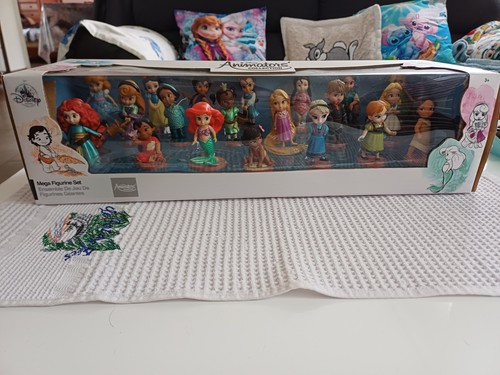Coffret figurines disney - coffret,