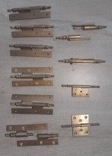 LOT DE 10 ANCIENNES CHARNIERES EN LAITON /PORTE/CLEF/ARMOIRE/MEUBLE