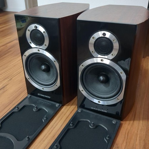 Wharfedale diamond shelf - diamond, 10.1