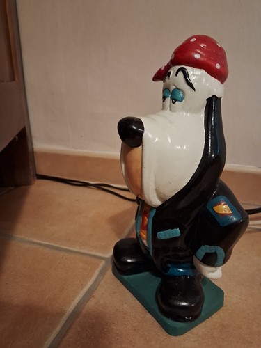 Figurine platre droopy - platre,