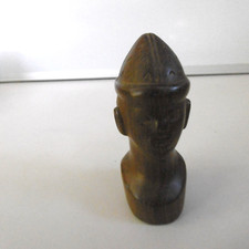 tete africaine sculptée en bois dur