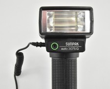 SUNPAK FLASH 3075G NG30/100 ISO ARGENTIQUE NUMERIQUE - BON ÉTAT TESTÉ FONCTIONNE