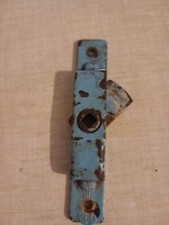 batteuse en applique ancienne