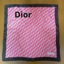 Foulard carré en soie