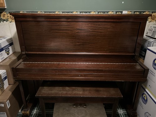 Vintage piano 500 - vintage,