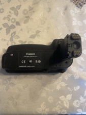 Canon BG-E11 Battery Grip for