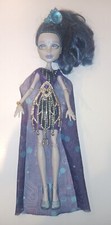 Poupée Monster High Elle