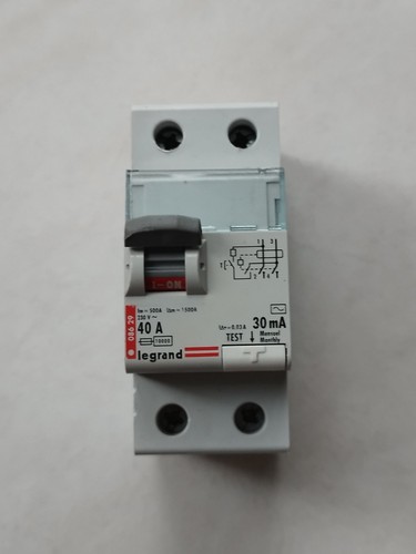 Interrupteur différentiel 40a - interrupteur,