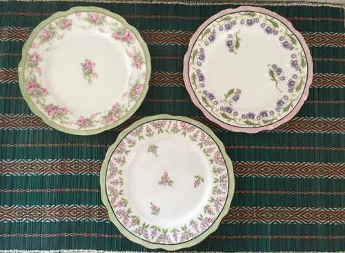 Petites assiettes porcelaine - 3,
