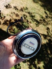 Ancien centre de volant klaxon Simca Simca 1000 ?