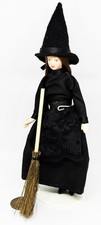 Maison de Poupées Victorien Sorcière en Un Noir Robe 1:12 Miniature S1 Poupée