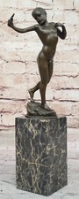 David Goliath Bronze Statue