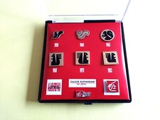 ANCIEN COFFRET DE PIN'S CAISSE D'ÉPARGNE DES ALPES (BANQUE ÉCUREUIL) - ANNÉES 90