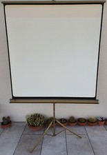 Ecran de Projection en Toile Vintage "Color Screen" sur trépied