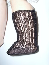 Poupée ancienne : chaussettes