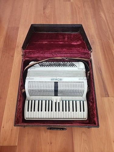 Vintage bomar accordion needs - bomar,