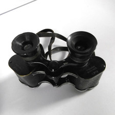 ancienne paire de jumelles