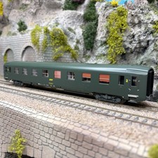 Voiture DEV AO courte, U53, B8 (ex-A8), logo encadré jaune, SNCF, Ep. IV - REE V