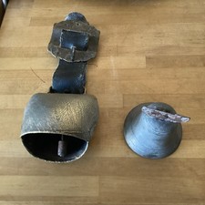 Lot De 2 Cloches Laiton Et Bronze