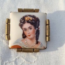 Ancienne Broche Carré