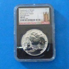 2£ UK Landmarks of Britain