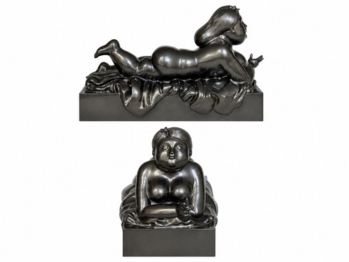 Statue femme fumeuse nue - femme,
