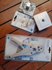 lot EXTEL pince a sertir RJ 45  + 2 prises murale DEFLEX  + embouts RJ 45 