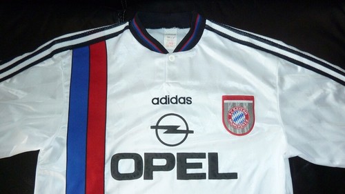 Authentique adidas rizzitelli - authentique,