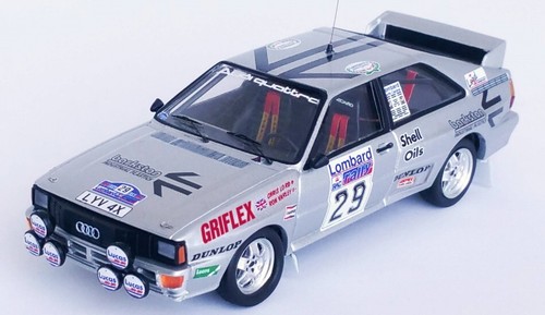 Miniature voiture rally auto - rally,